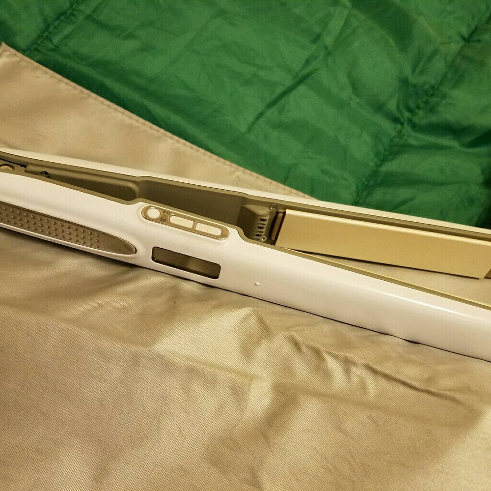 Straightener